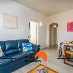 Apartment #352 Travessa Do Mar Flats By Holidays