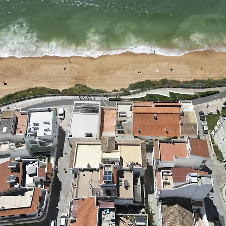#352 Travessa Do Mar Flats By Holidays Апартаменты *
