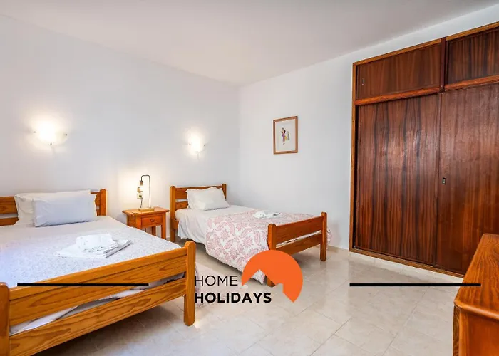 #352 Travessa Do Mar Flats By Holidays 아파트 *