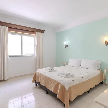 #352 Travessa Do Mar Flats By Holidays Albufeira