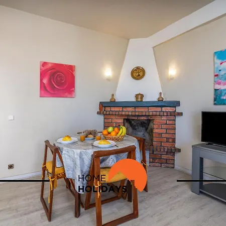 Apartment #352 Travessa Do Mar Flats By Holidays